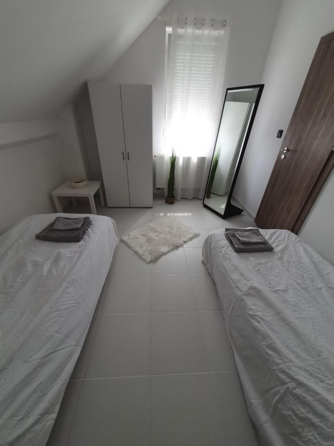 Sosto Apartman Székesfehérvár 外观 照片
